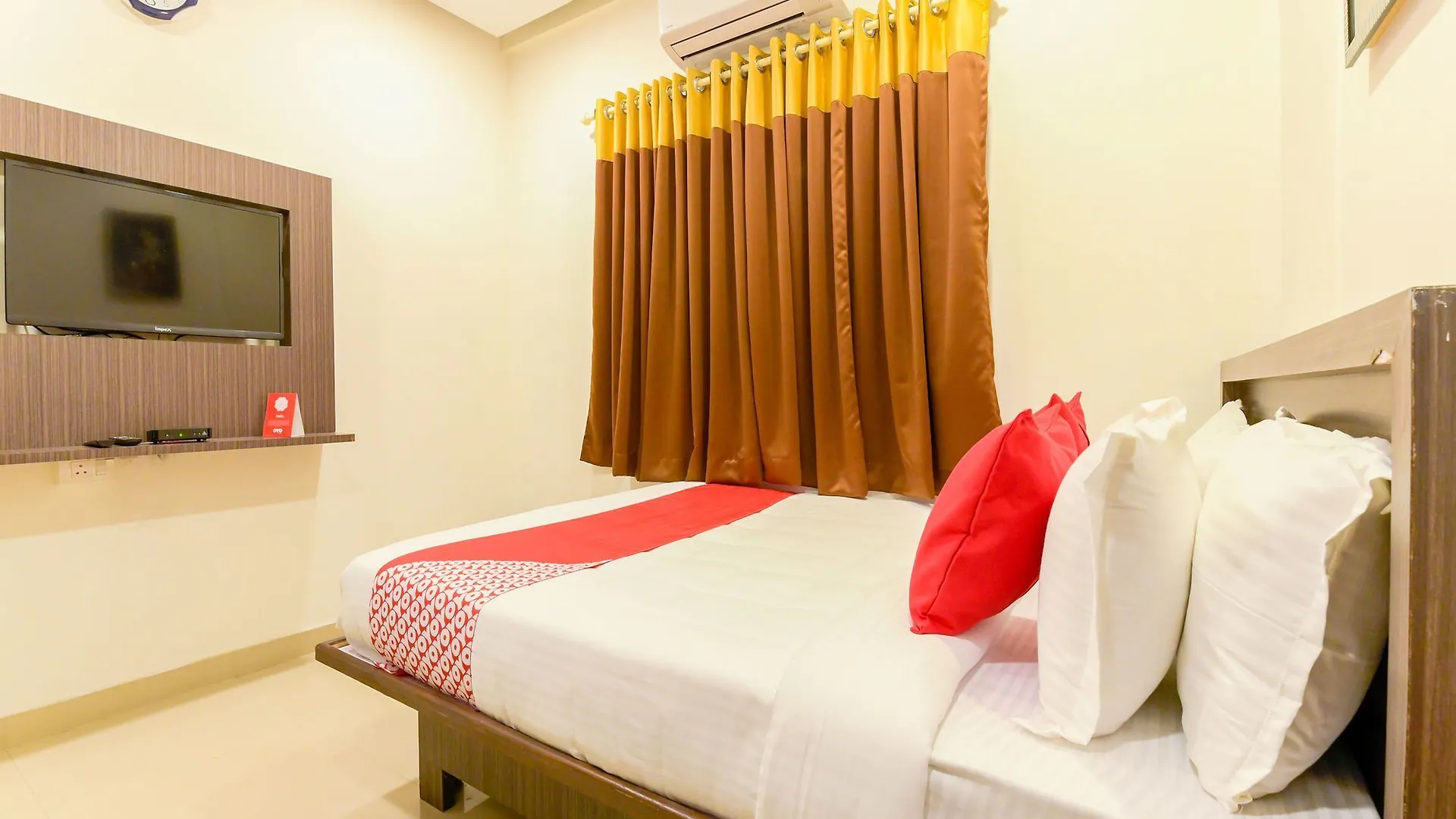 Oyo 12329 Prime Palace Hotel Kochi